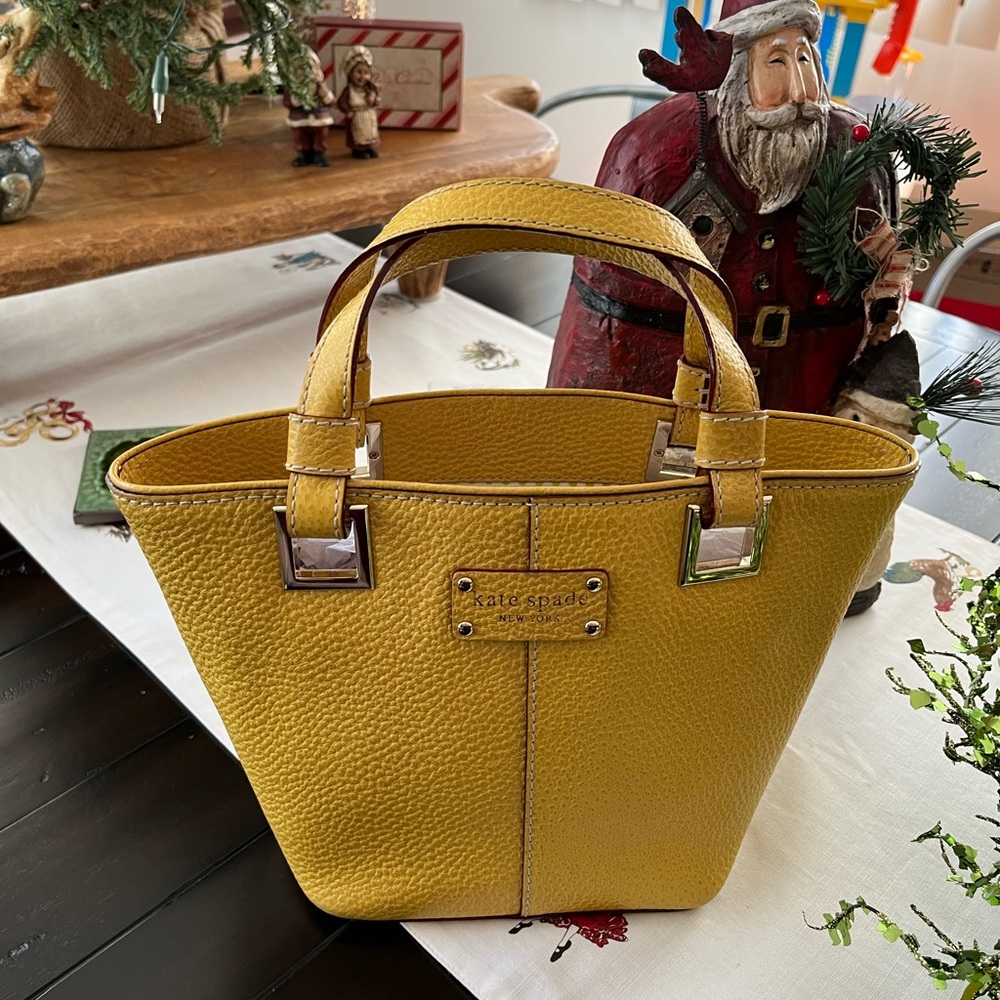 Kate spade mustard bucket bag